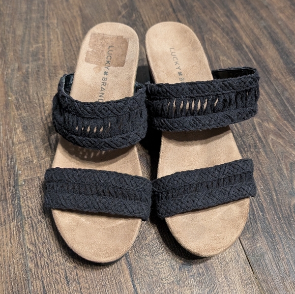 Lucky Brand 7 Wedge Black Woven Double Straps - Picture 2 of 5